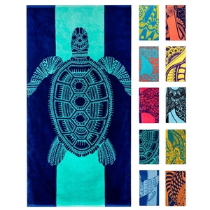 Toalla de Playa Nova Blue Turtle, Colores Azules Tropicales, Diseño Único, Extra Grande (34"x63"), Uso de Verano para Niños y Adultos - Product Image 1
