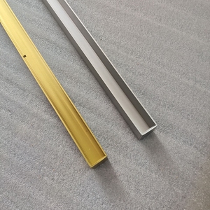 <span class=keywords><strong>Perfil</strong></span> de Aluminio en Forma de U con Ranura en U para Fijación de <span class=keywords><strong>Vidrio</strong></span> - Product Image 5