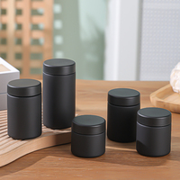 Pot en verre noir mat résistant aux enfants avec couvercle à vis en plastique noir, personnalisable en couleur, 60 ml, 90 ml, 120 ml, 150 ml, 180 ml, pour emballage de fleurs