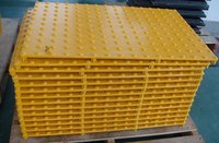 Keramische Taktile Fliesen für Außenbereich Leuchtende Industrie- und Wohnungsfliesen 5mm 400x400mm 400x1200mm