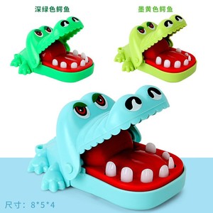 Gaole Jouet à main drôle de morsure de <span class=keywords><strong>crocodile</strong></span> Dents en plastique pour le bout des doigts pour l'interaction parent-enfant Décompression de fête - Product Image 3
