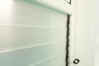 La fenêtre moderne en vinyle à persiennes Pvc/upvc Jalousie Window House Anti-Aging Energy Efficient Glass Louver Windows pour la maison