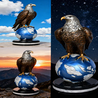 Sculpture d'aigle en bronze faite à la main avec base de globe pour décoration de bureau cadeau d'affaires symbolisant le leadership de la vision mondiale