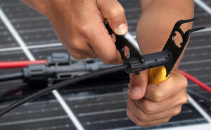 Универсальный инструмент для отключения MC4, металлический инструмент MC4 с 6-в-1 гаечным ключом, эффективный инструмент для солнечного разъема - Product Image 4