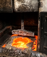 Ligne de production de rectification sans centre, alimentateur automatique de barres, rectifieuse cylindrique externe de haute précision pour tiges en métal, acier, laiton
