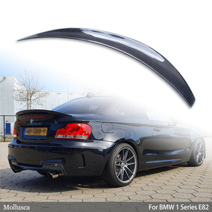 Aileron arrière en fibre de carbone style P pour BMW Série 1 E82 Coupé Berline 2007-2013 - Product Image 1