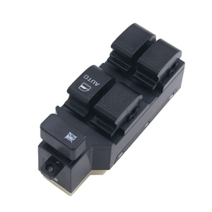 สวิตช์ควบคุมกระจกไฟฟ้าโตโยต้า ไดฮัทสุ 84820-B2320 12V ขึ้นลงอัตโนมัติสำหรับกระจกประตูรถยนต์ - Product Image 1