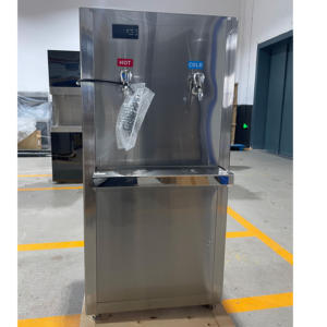 <span class=keywords><strong>Fontaine</strong></span> à <span class=keywords><strong>eau</strong></span> chaude <span class=keywords><strong>et</strong></span> <span class=keywords><strong>froide</strong></span> électrique verticale en acier inoxydable avec ultrafiltration à 5 étages pour une utilisation en intérieur/extérieur dans les hôtels - Product Image 5