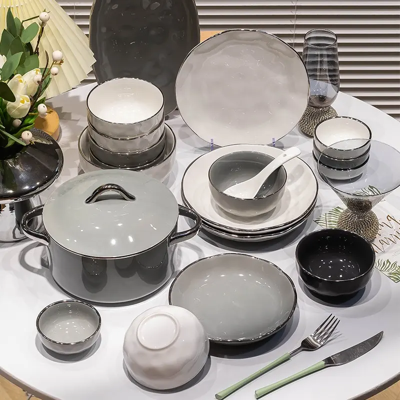 2023 Luxe Nordic Western Servies Set Keramische Porselein Elegantie Fijne Porseleinen Dinerset Met Afwasschaal