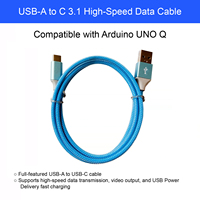 Kit de démarrage Arduino UNO Q avec carte mère Linux 2 Go/4 Go, caméra 4K, station d'accueil PD 45 W, USB 3.0, ordinateur de bureau
