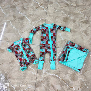 Mono Corto de Bambú Tejido al por Mayor para Bebé, Diseño de Vaca de las Tierras Altas, Unisex, Cierre de Cremallera YKK de Dos Vías - Product Image 2