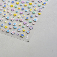 Nouvelle arrivée ongle autocollant auto-adhésif 5d gaufrage autocollant mignon macaron coeur étoile mini fleurs nail art décalcomanies