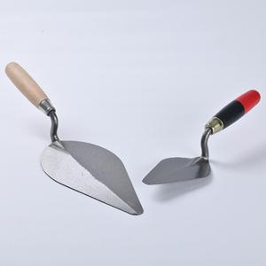 Truelle à Briques Monobloc en Acier Carbone Pointue, Économique et de Qualité Supérieure, avec Manche Ergonomique en Bois, Garantie 1 An pour les Ouvriers du Bâtiment - Product Image 4