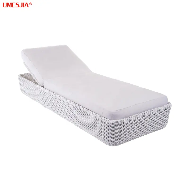 Outdoor Furniture Bed Beach Sunlounger Waterproof White Customized Sun Rattan Style Modern Sofaベッド機能ベッド