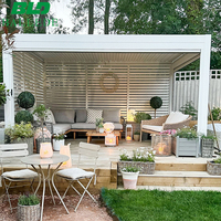Système de pergola automatique moderne pour l'extérieur, toit à lamelles motorisé en aluminium imperméable avec éclairage LED, gazebo pour cour arrière