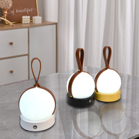 Lampe de table portable LED innovante avec batterie intégrée, idéale pour le camping, le bar, le bureau et la chevet comme veilleuse
