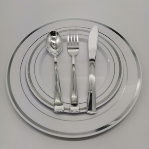 150 PCS <span class=keywords><strong>Set</strong></span> Peralatan Makan Plastik Mewah dengan Peralatan Makan Sekali Pakai untuk Penggunaan di Rumah - Product Image 4