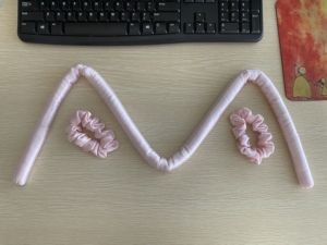 Diadema rizadora sin calor <span class=keywords><strong>de</strong></span> seda <span class=keywords><strong>de</strong></span> morera con scrunchie, set <span class=keywords><strong>de</strong></span> rizadores <span class=keywords><strong>de</strong></span> pelo <span class=keywords><strong>de</strong></span> seda para dormir - Product Image 5