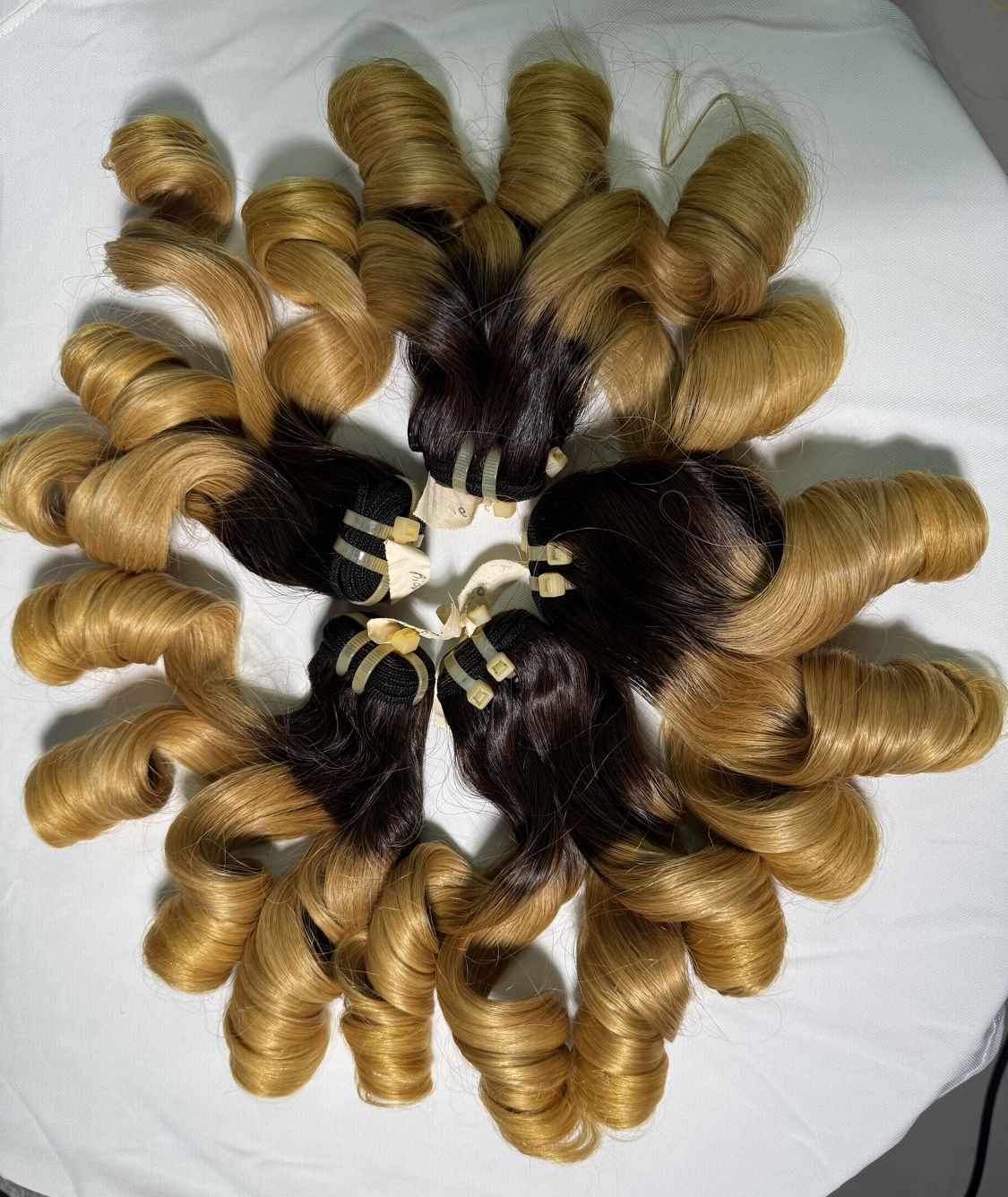 สีบลอนด์ Ombre (# 1B-#60)