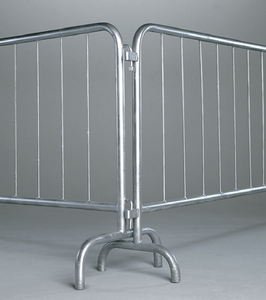 Barrera de Seguridad Vial de Primera Calidad Marca CETA, Galvanizada por Inmersión en Caliente, CITY 2.5, Duradera, Fabricada para Entretenimiento Deportivo - Product Image 2