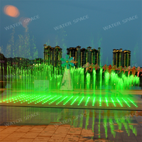 Fontaine interactive pour extérieur avec système de pompe complet, éclairage LED RGB multicolore, équipement aquatique pour aménagement paysager de parc