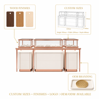 Ensemble de table de présentation de bijoux moderne et luxueux blanc et or rose, vitrine élégante en verre trempé pour les boutiques de détail