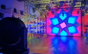 Luz LED Profesional para Escenario, 37 LEDs 4 en 1 de 30W, AC100-240V, DMX 21-183 Canales, Control por Voz para Discotecas, DJ y Fiestas - Product Image 6