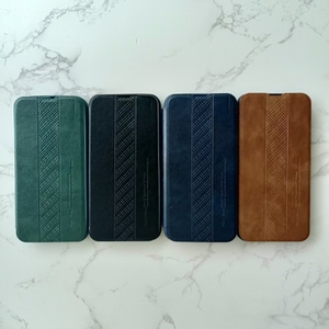 Custodia Classica in Pelle per Google Pixel 8 Stile Flip - Disponibile in Diverse Colori e Misure - Product Image 6