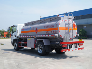 Camión Cisterna <span class=keywords><strong>de</strong></span> Combustible Dongfeng 8500L 4X2 en Venta - Product Image 4