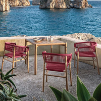 Ensemble table et chaises en teck massif de style nordique pour jardin, terrasse, maison, hôtel et villa
