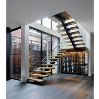 Escalier droit CBMmart en verre trempé couleur marron classique avec poutre monobloc et marches en bois massif avec éclairage LED pour appartement