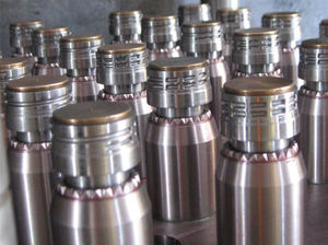 Fabricação Profissional de Novos Moldes de Pré-forma para Garrafas PET com Múltiplas Cavidades para Tampas de Garrafa - Product Image 4