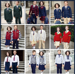 Uniforme Scolastica per Ragazze, <span class=keywords><strong>Gonna</strong></span> e Abito Blu Navy per Liceo con Logo Ricamato/Stampato, Uniforme Scolastica Femminile - Product Image 4