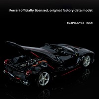 Bburago 1:24 LaFerrari Modèle de Voiture en Alliage, Jouet Automobile Décoratif en Métal, Cadeau de Collection, Contrôle par Force, Emballage Boîte Couleur, Non