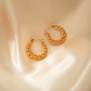 Boucles d'oreilles tendance en acier inoxydable 304 plaqué or 18 carats avec un style simple, design en U polyvalent électro-plaqué, parfaites pour les femmes - Product Image 3