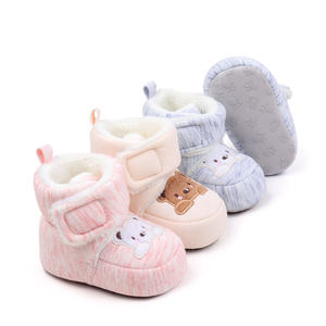 Zapatos <span class=keywords><strong>de</strong></span> Bebé <span class=keywords><strong>de</strong></span> Invierno con Nuevo Diseño, Zapatos <span class=keywords><strong>de</strong></span> Felpa Gruesos <span class=keywords><strong>para</strong></span> Bebés, Suelas Suaves Antideslizantes, Zapatos Cálidos y Cómodos <span class=keywords><strong>para</strong></span> Niños Pequeños - Product Image 2