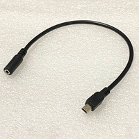Câble audio mini USB 2.0 vers 3,5 mm femelle avec conducteur plaqué or et connecteurs plaqués or pour utilisation automobile, gaine en PVC, blindage en feuille d'aluminium