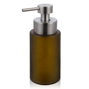 Distributeur <span class=keywords><strong>de</strong></span> Savon Moussant Style Industriel Bouteille Ambrée Givrée <span class=keywords><strong>en</strong></span> <span class=keywords><strong>Verre</strong></span> avec Large Ouverture, Tête <span class=keywords><strong>de</strong></span> Pompe Métallique Noir Mat Givré - Product Image 4