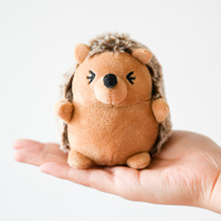 Porte-clés en peluche personnalisé certifié CE EN71, breloque pour sac à dos, jouet hérisson de dessin animé en peluche