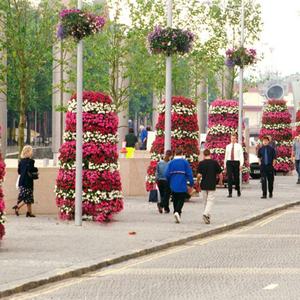 Jardinière en plastique empilable pour fleurs et plantes - Product Image 2