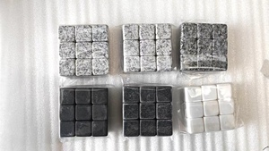 Lot de 9 pierres à whisky vintage écologiques en pierre de savon naturelle, cadeau de mariage, comprenant des verseurs à vin, pour hôtels et bars - Product Image 3