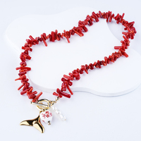 Collier de mode pour femme de style classique, perles de pierres précieuses avec perles de semi-corail rouge, pendentif sirène en acier inoxydable