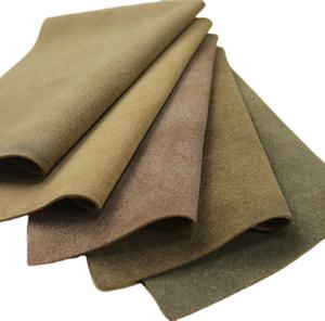 Chaussures pour hommes en cuir de vachette velours avec un nouveau design populaire, douceur colorée, <span class=keywords><strong>beau</strong></span> flocage PU pour la fabrication de sacs - Product Image 1