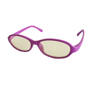 Gafas anti luz azul para niños, montura morada, lentes de policarbonato, estilo moderno, protección antivaho para juegos de ordenador y móviles - Product Image 1