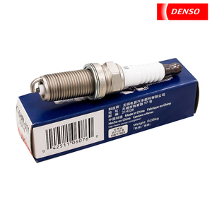 Bougie d'allumage DENSO K16HPR-U11 à filetage long, résistante, 6076, remplacement standard pour moteur de véhicule de tourisme - Product Image 5