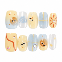 Ongles artificiels réutilisables à presser, courts et carrés, motif dessin animé mignon, graffiti, grille boule de charbon, étoile et strass