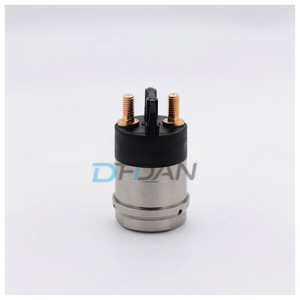 Électrovanne d'injecteur common rail F00RJ02697, alimentation de haute qualité, adaptée aux moteurs de machines de construction - Product Image 2