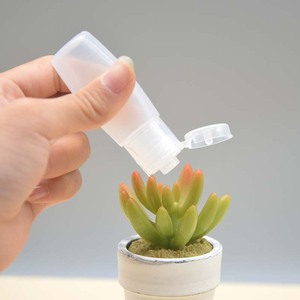 Pusu Flip Top Plastic <b>Bottles</b> <b>10ml</b> To 200ml For Lotion Cosmetic Shampoo Skincare Packaging Cylinder Shape With Label - Product Image 3