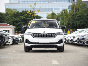 VW <span class=keywords><strong>Skoda</strong></span> Kamiq GT 2024&2025 1.5L Auto Edizione Ultimate 1195 SUV con Tetto Panoramico Potenza Costante ed Economica Comfort e Comodità - Product Image 2