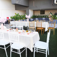 Chaise Chiavari en fer et acier empilable pour événements, banquets et mariages en extérieur – Vente en gros